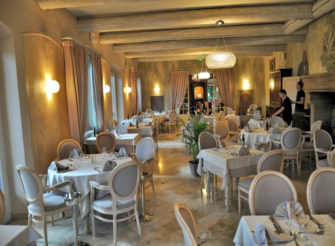 Auberge Bourrelly restaurant Calas pays d’Aix en Provence - Restaurant - Pays d'Aix en Provence - Image 1