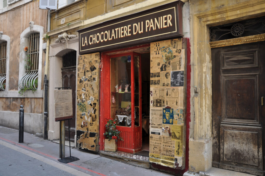 Vieille boutique du Panier à Marseille